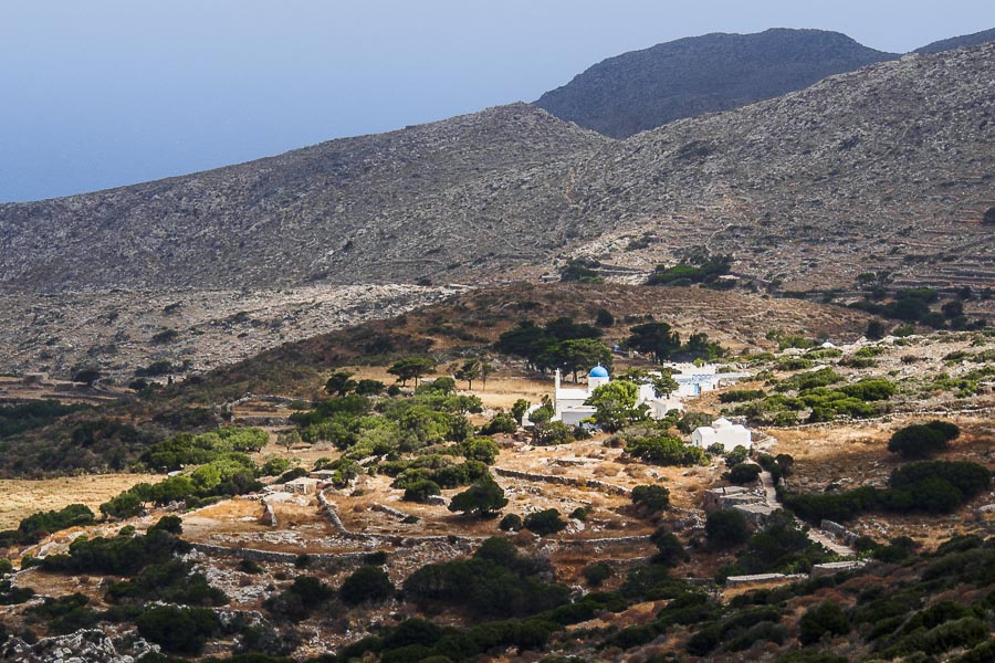 Eté 2017. Paysage autour de Panagia (nom donnée à Marie, par l'église orthodoxe) Epanochorianis près de Langada, Amorgos, Cyclades, Grèce,